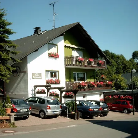 Sonnenheim Pensionat 3*