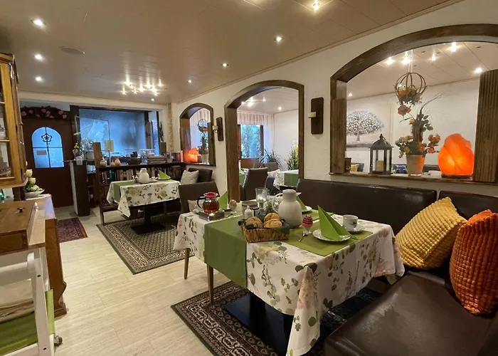 松呐黒木膳食公寓酒店 招待所 3*